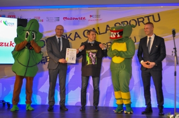 646697695_1355047456430372_3521012392672208974_n